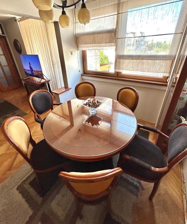 Apartment Baroque-style *